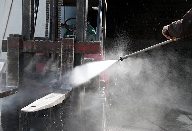 Best Commercial Building Pressure Washing  in The Acreage, FL